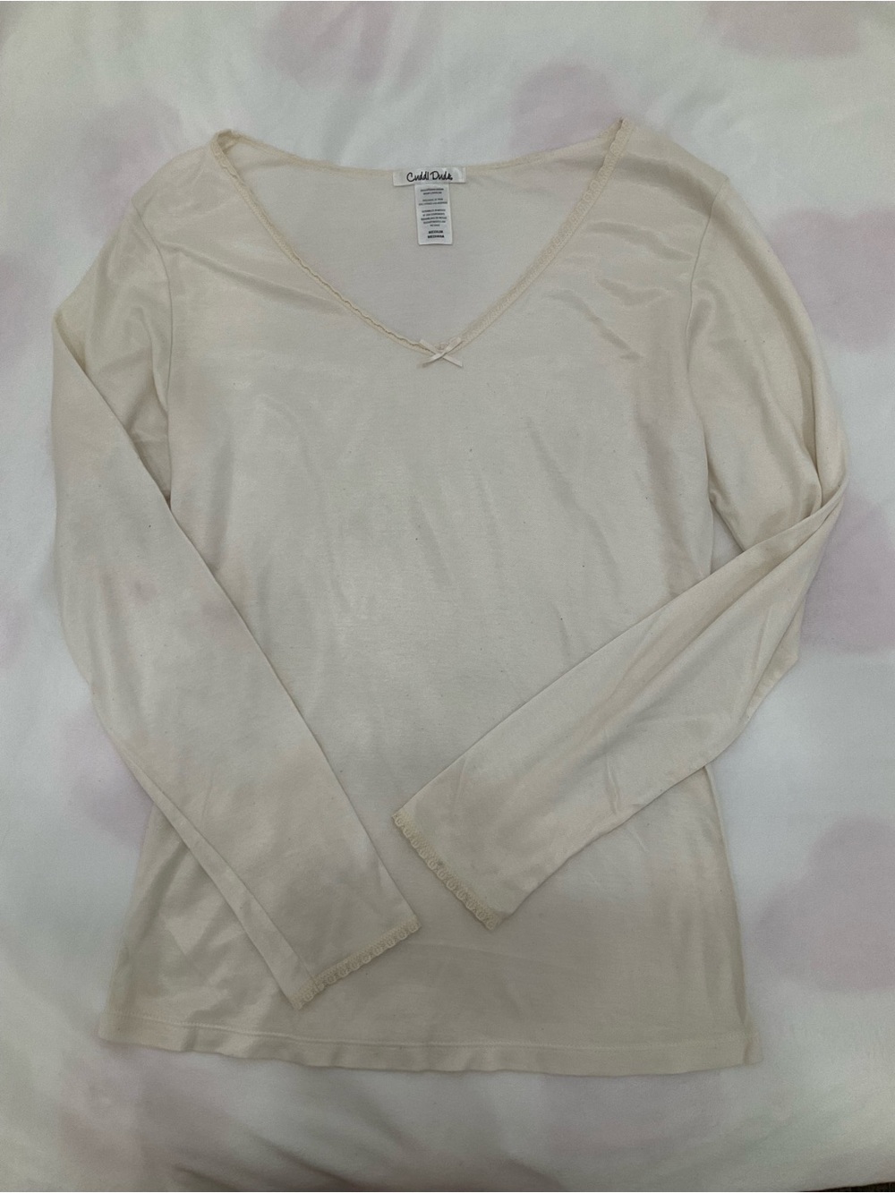 Cuddl Duds cream v neck long sleeve top